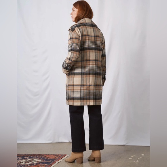 United by Blue Women’s Recycled Wall Topcoat in Shortbread - Picture 5 of 10